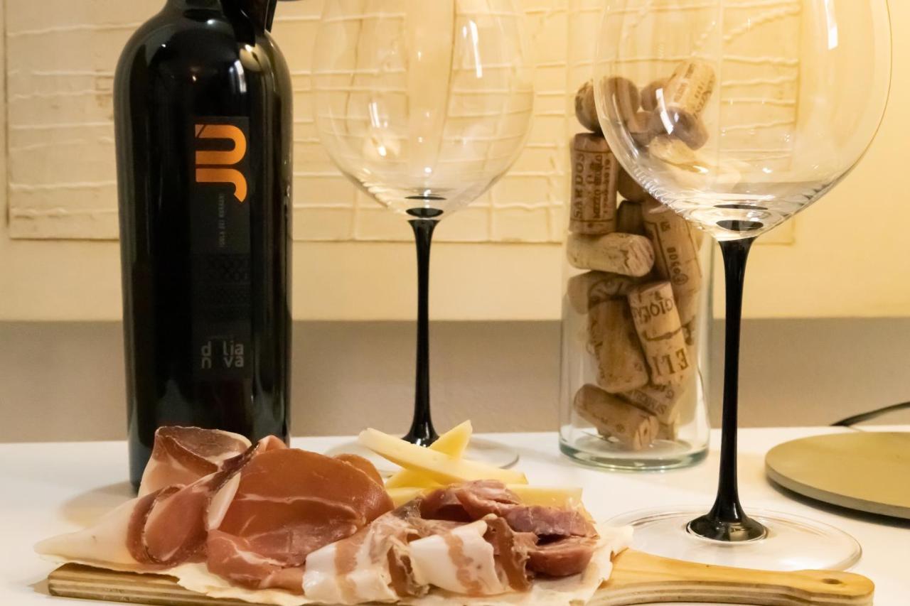 Locanda Del Buongustaio Cagliari Exterior foto